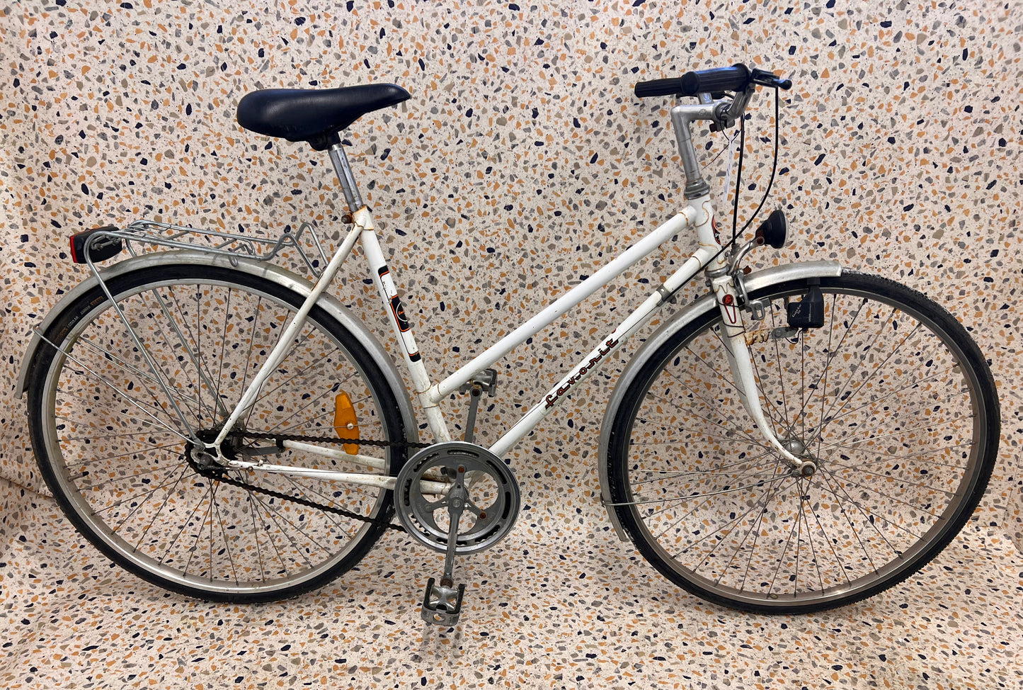 Favorit City, 27" , 3 vxl