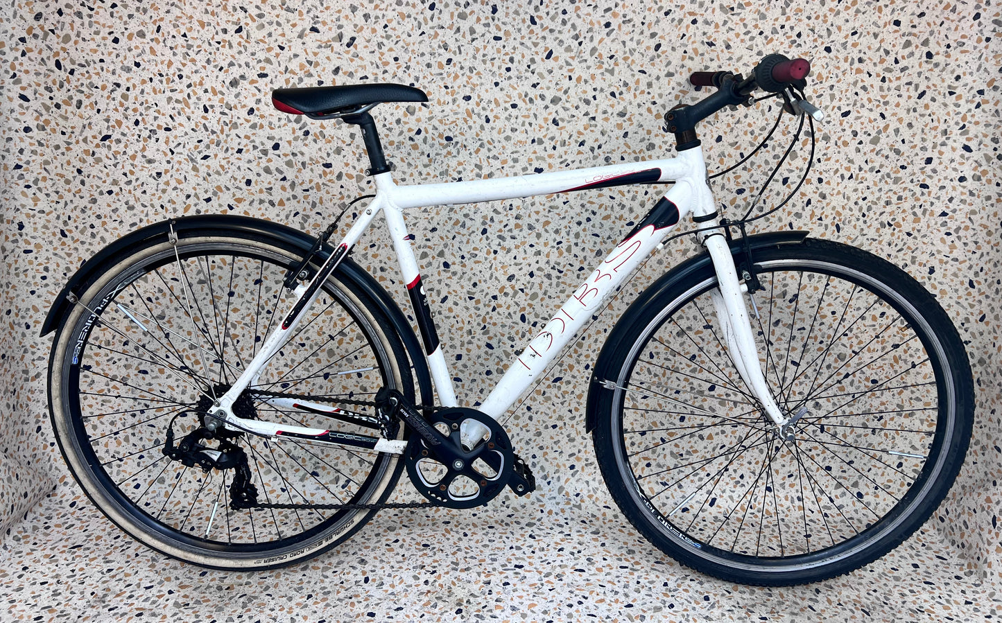DBS Logic 304, 28", 7 vxl