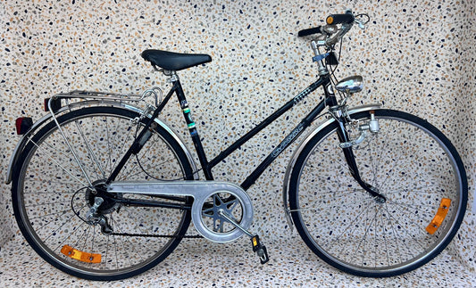 Crescent city, 28”, 5 vxl