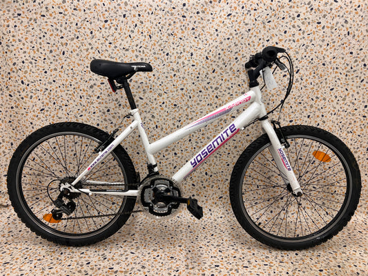 Yosemite X Sport, 24", 18 vxl