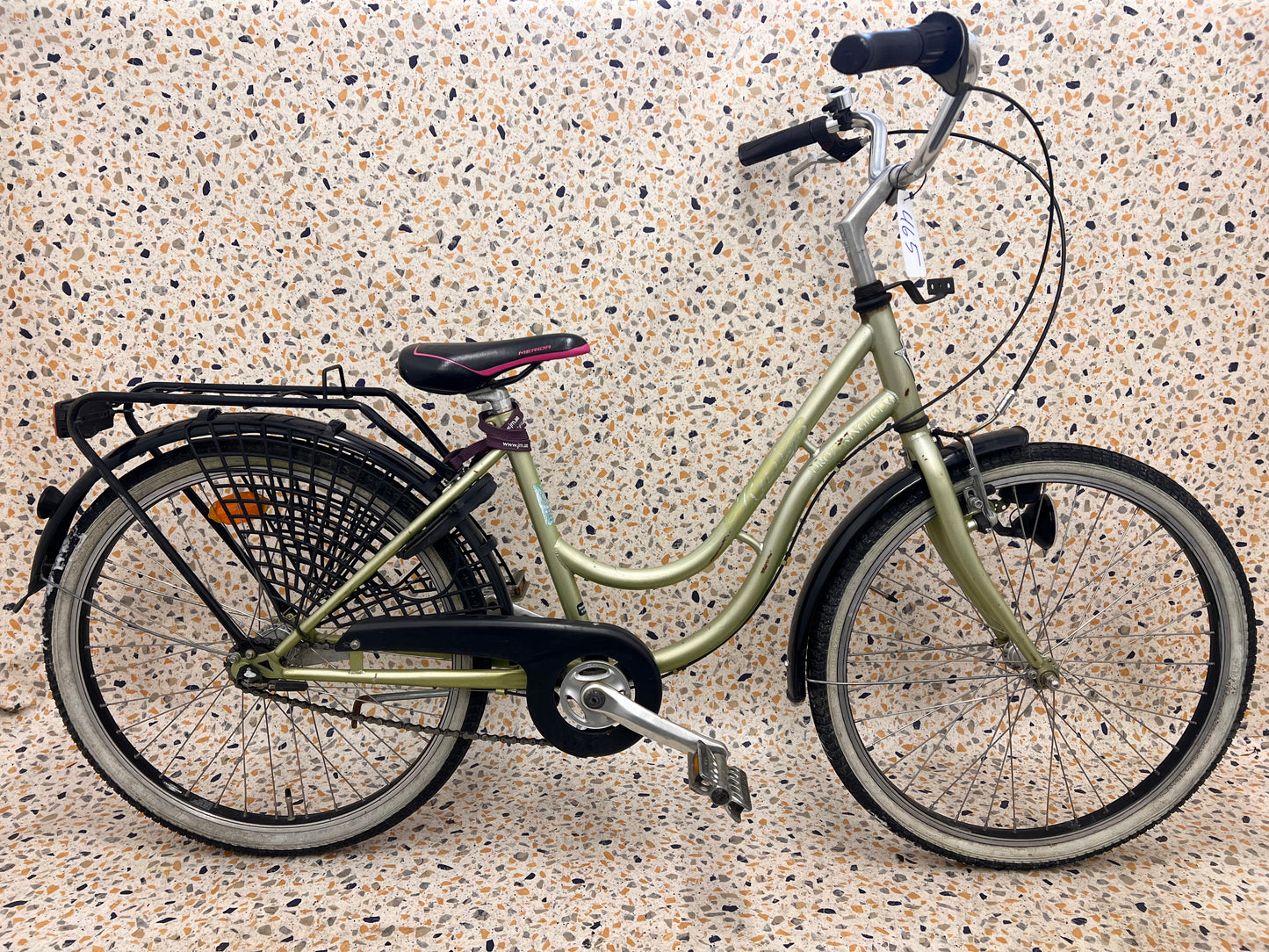 Kungs Drottingholm, 24", 3 vxl