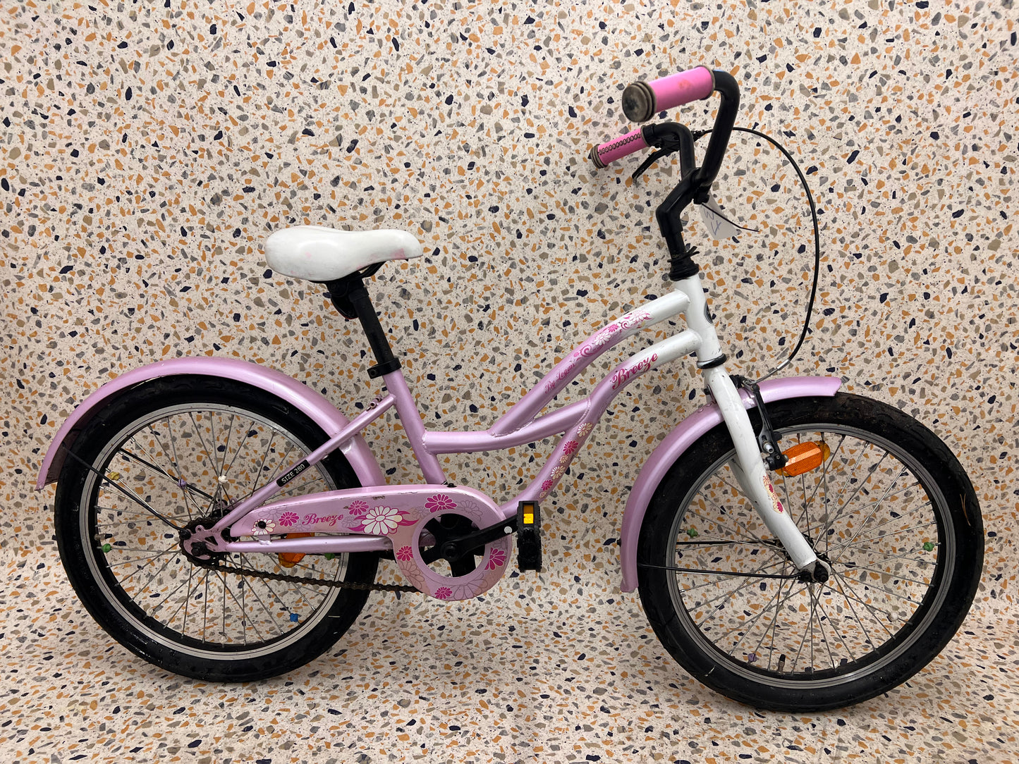 Breeze Logan, 20"