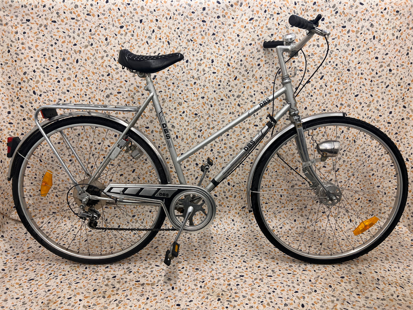 DBS 6 Speed, 28", 6 vxl